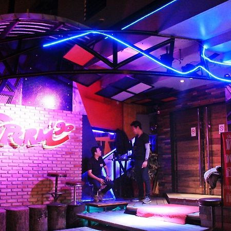 โรงแรมเรือนทิพย์ เชียงราย Ruean Tip Hotel Exteriér fotografie