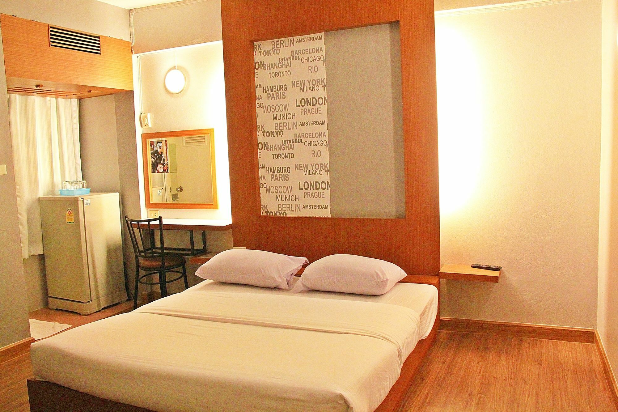 โรงแรมเรือนทิพย์ เชียงราย Ruean Tip Hotel Exteriér fotografie